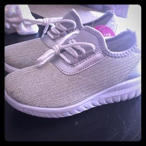 Brand new, never worn